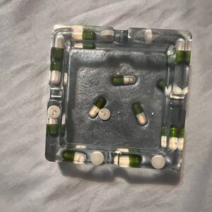 CUSTOMER CREATION - Custom Designed Resin Ashtrays – Your Style, Your Vibe!